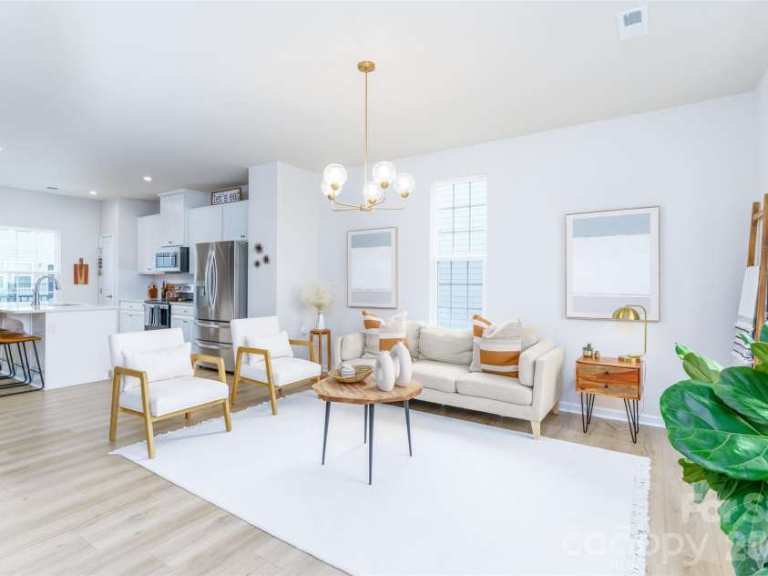 2102 Trout Lily Lane, Matthews, NC 28104.  MLS# CAR4353271, YatesRealty ID 7531. 
