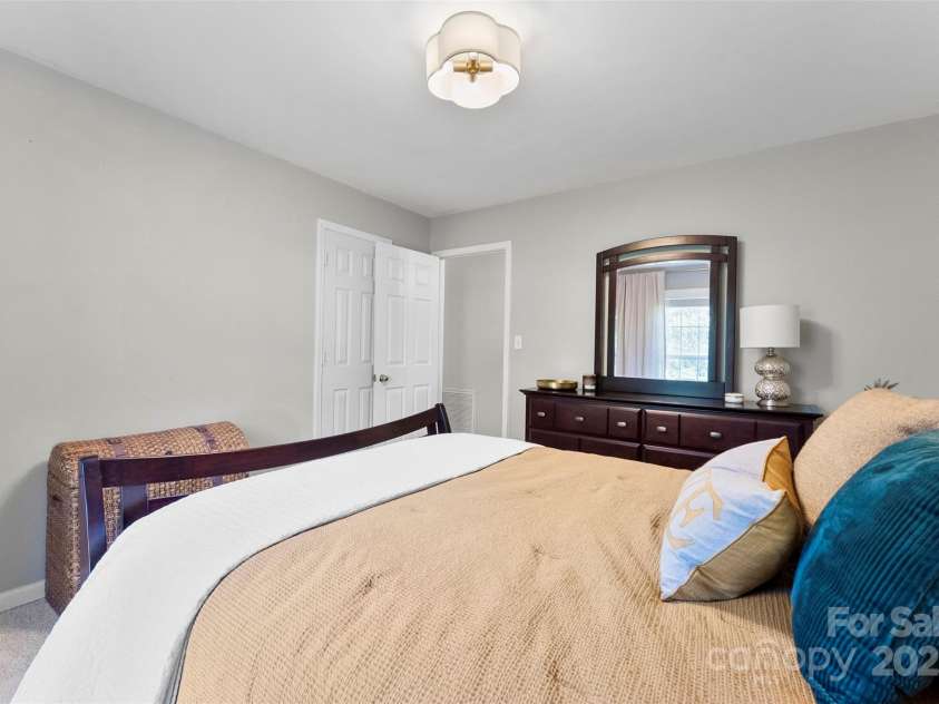 459 Cramerton Road, Gastonia, NC 28056.  MLS# CAR4248208, YatesRealty ID 7534. 