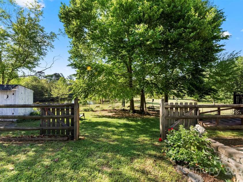 459 Cramerton Road, Gastonia, NC 28056.  MLS# CAR4248208, YatesRealty ID 7534. 