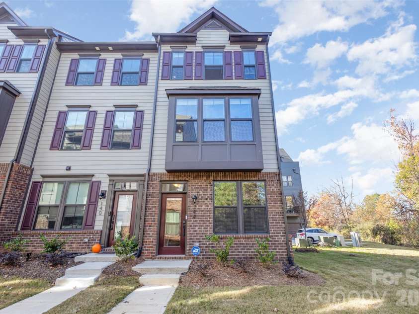 144 Millsbee Lane, Charlotte, NC 28205.  MLS# CAR4345179, YatesRealty ID 7535. 