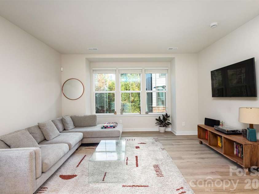 144 Millsbee Lane, Charlotte, NC 28205.  MLS# CAR4345179, YatesRealty ID 7535. 