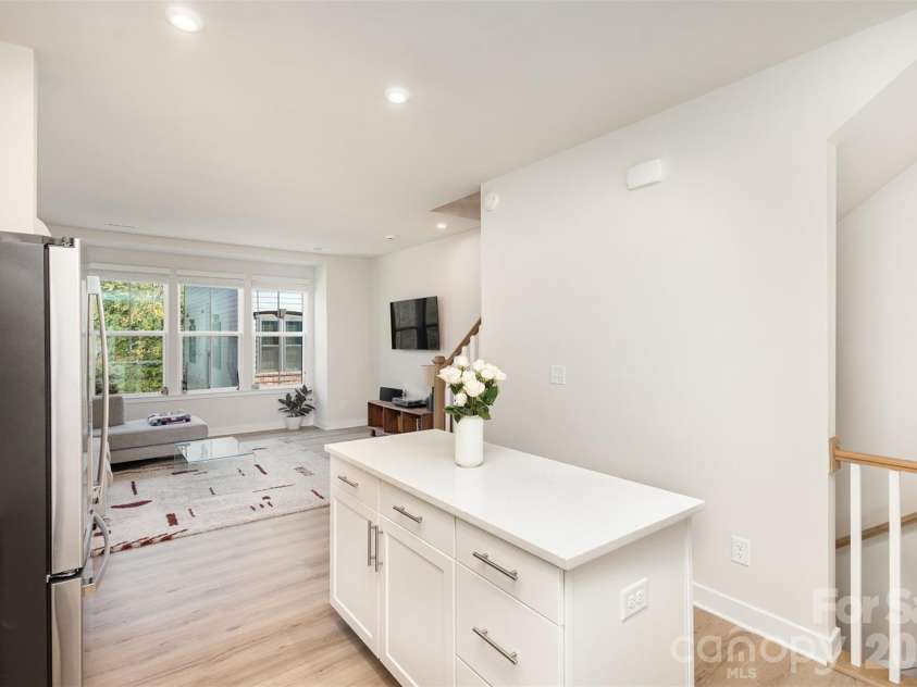 144 Millsbee Lane, Charlotte, NC 28205.  MLS# CAR4345179, YatesRealty ID 7535. 