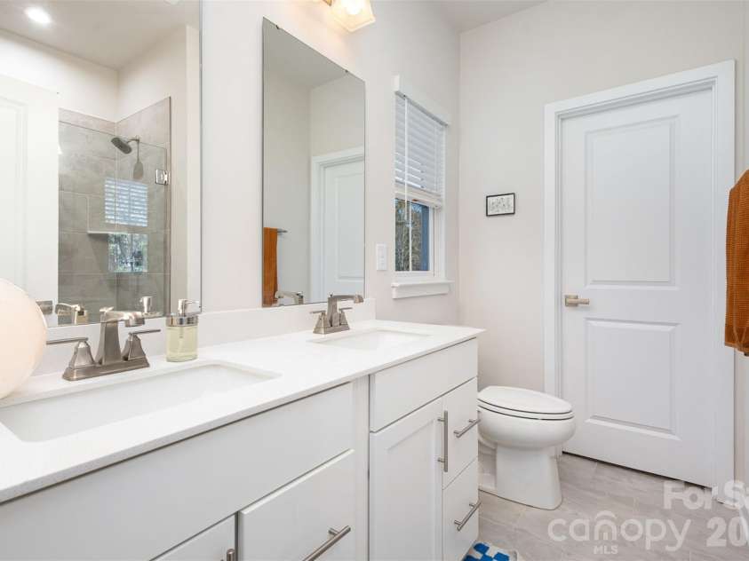144 Millsbee Lane, Charlotte, NC 28205.  MLS# CAR4345179, YatesRealty ID 7535. 