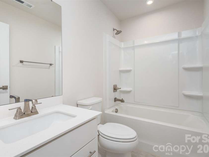144 Millsbee Lane, Charlotte, NC 28205.  MLS# CAR4345179, YatesRealty ID 7535. 