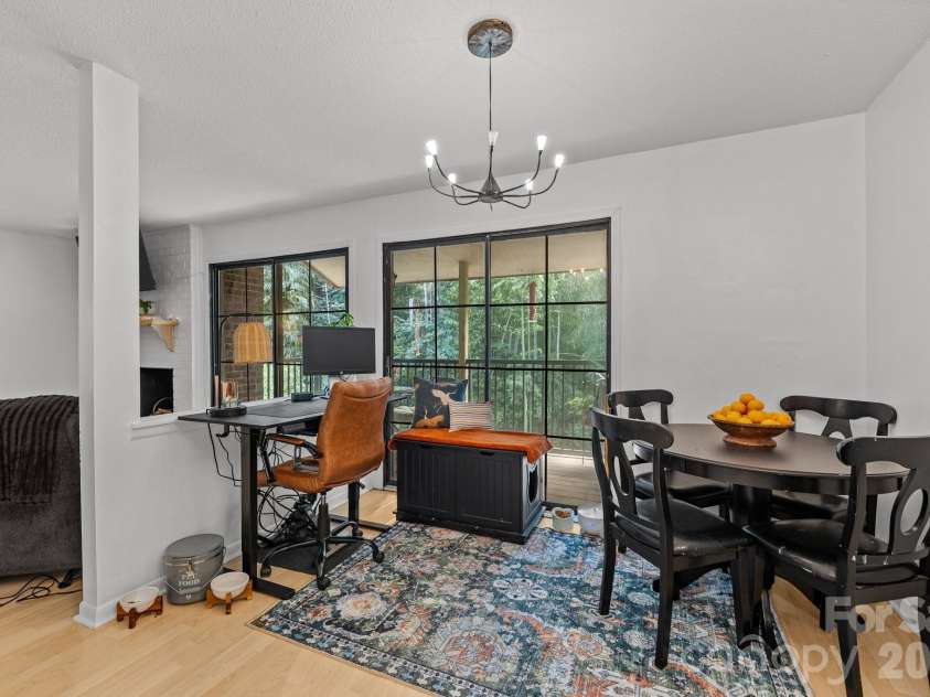 11069 Cedar View Road, Charlotte, NC 28226.  MLS# CAR4345700, YatesRealty ID 7536. 