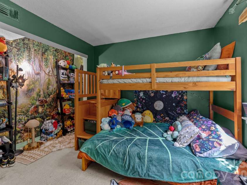 11069 Cedar View Road, Charlotte, NC 28226.  MLS# CAR4345700, YatesRealty ID 7536. 