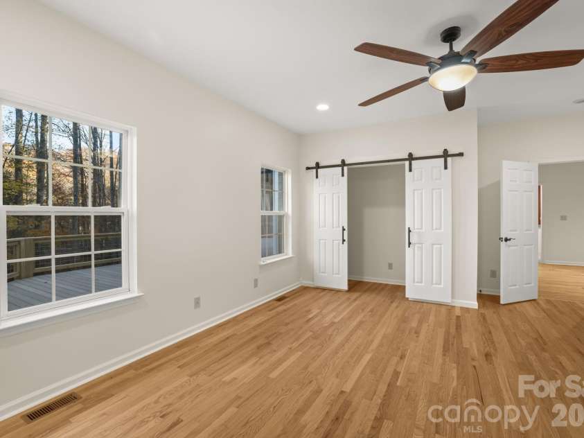 166 Jay Bird Drive, Sylva, NC 28779.  MLS# CAR4289946, YatesRealty ID 7537. 