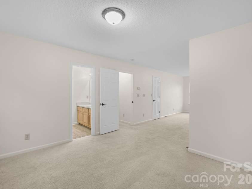 166 Jay Bird Drive, Sylva, NC 28779.  MLS# CAR4289946, YatesRealty ID 7537. 