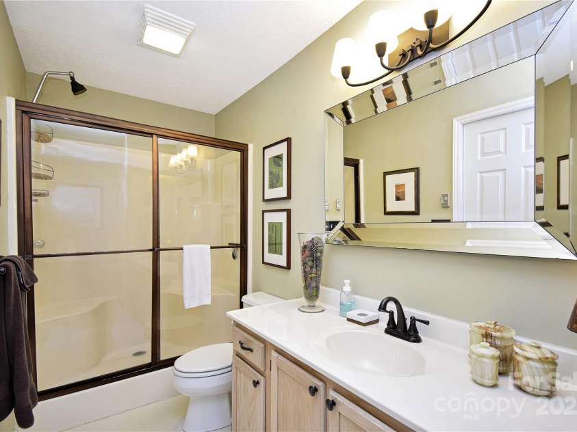 510 Elderberry Ridge Road, Banner Elk, NC 28604.  MLS# CAR4203509, YatesRealty ID 754. 