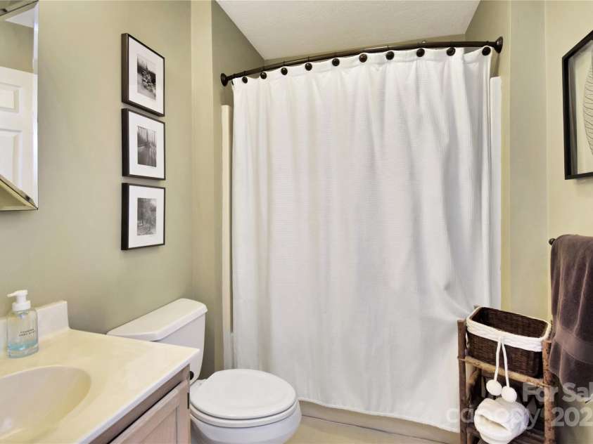 510 Elderberry Ridge Road, Banner Elk, NC 28604.  MLS# CAR4203509, YatesRealty ID 754. 