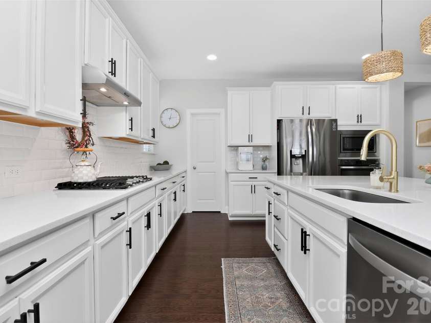 1818 Sutter Creek Drive, Waxhaw, NC 28173.  MLS# CAR4359258, YatesRealty ID 7541. 
