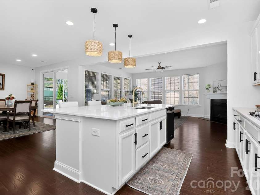 1818 Sutter Creek Drive, Waxhaw, NC 28173.  MLS# CAR4359258, YatesRealty ID 7541. 