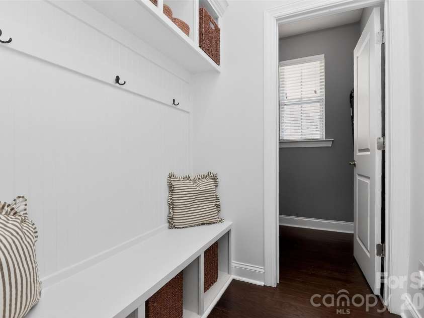 1818 Sutter Creek Drive, Waxhaw, NC 28173.  MLS# CAR4359258, YatesRealty ID 7541. Drop Station