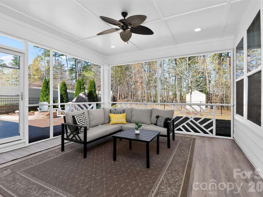 1818 Sutter Creek Drive, Waxhaw, NC 28173.  MLS# CAR4359258, YatesRealty ID 7541. Enclosed Patio