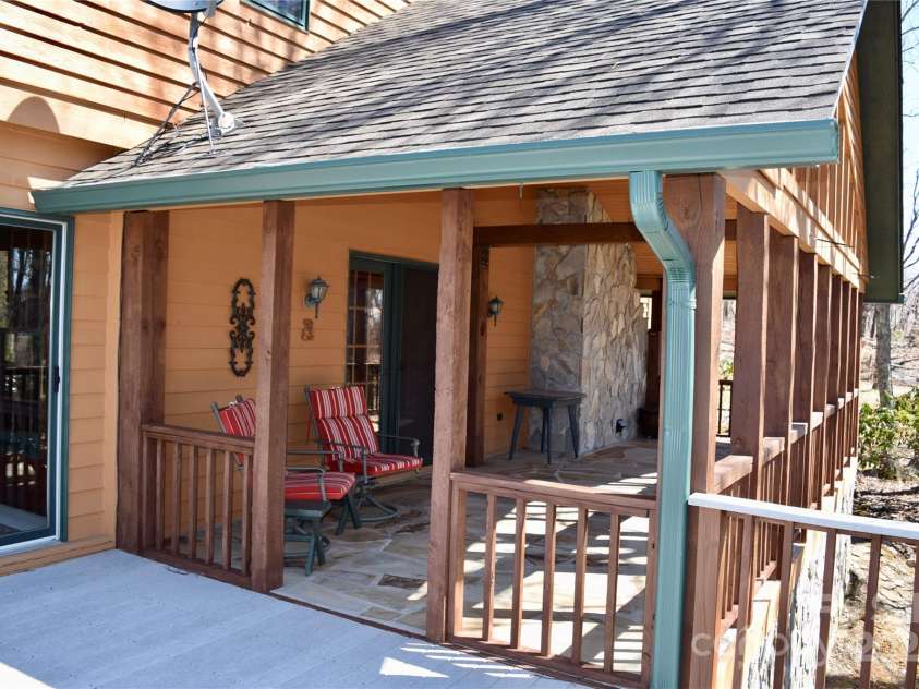 621 Firetower Road, Spruce Pine, NC 28777.  MLS# CAR4239673, YatesRealty ID 7544. 