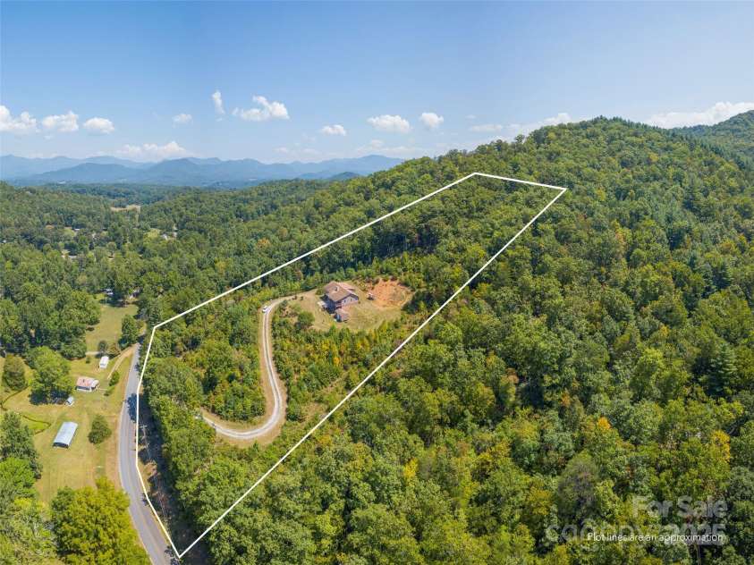 1120 Jacobs Branch Road, Franklin, NC 28734.  MLS# CAR4176894, YatesRealty ID 7545. Nearly 7 acres