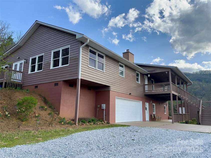 1120 Jacobs Branch Road, Franklin, NC 28734.  MLS# CAR4176894, YatesRealty ID 7545. Raised ranch, with vehicular access to both levels
