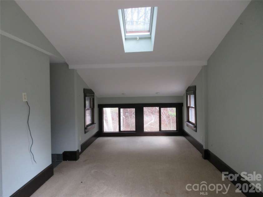 373 Shumont Road, Black Mountain, NC 28711.  MLS# CAR4357624, YatesRealty ID 7546. 