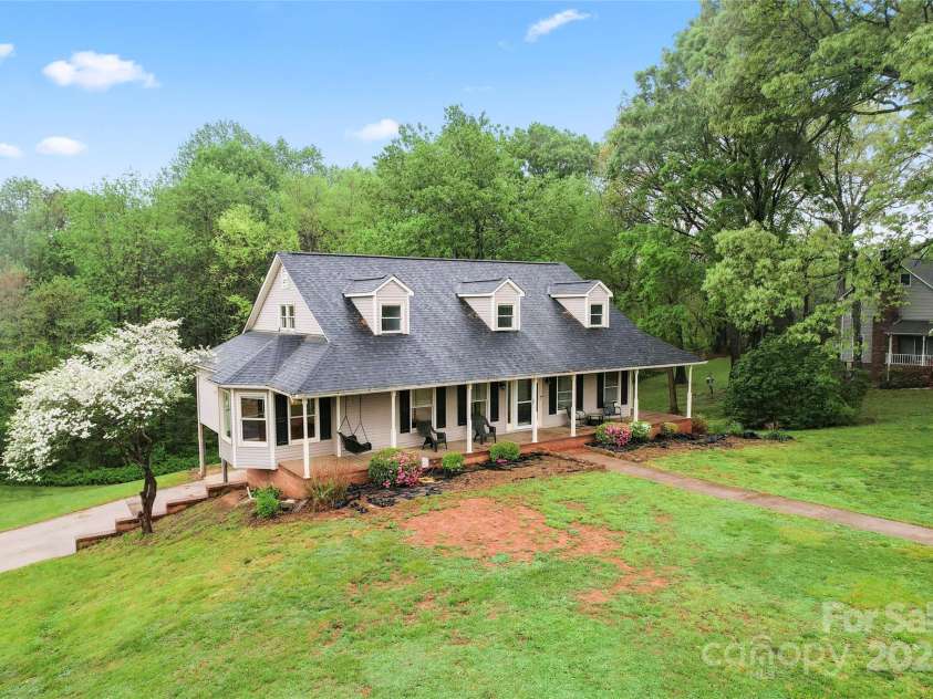 109 Windmill Road, Salisbury, NC 28147.  MLS# CAR4243556, YatesRealty ID 7547. 