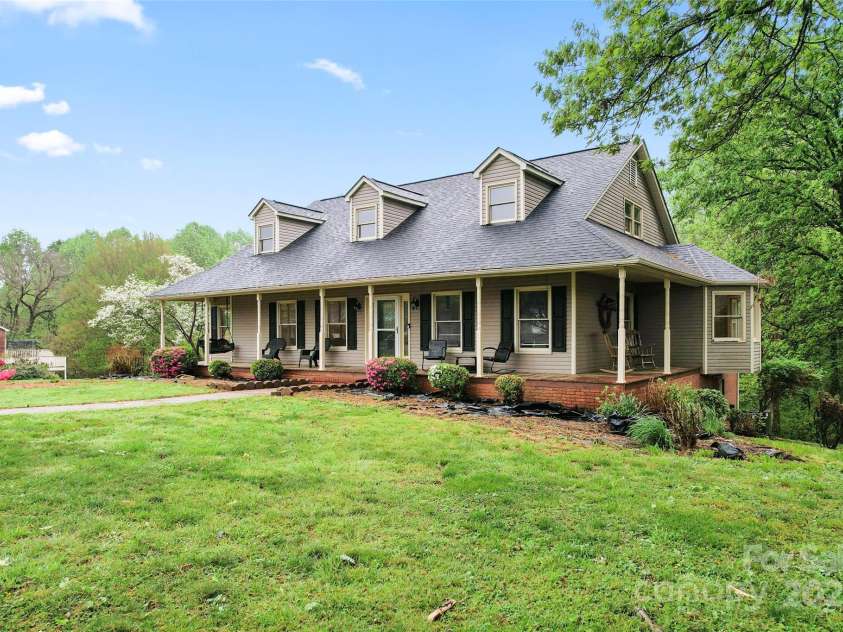 109 Windmill Road, Salisbury, NC 28147.  MLS# CAR4243556, YatesRealty ID 7547. 