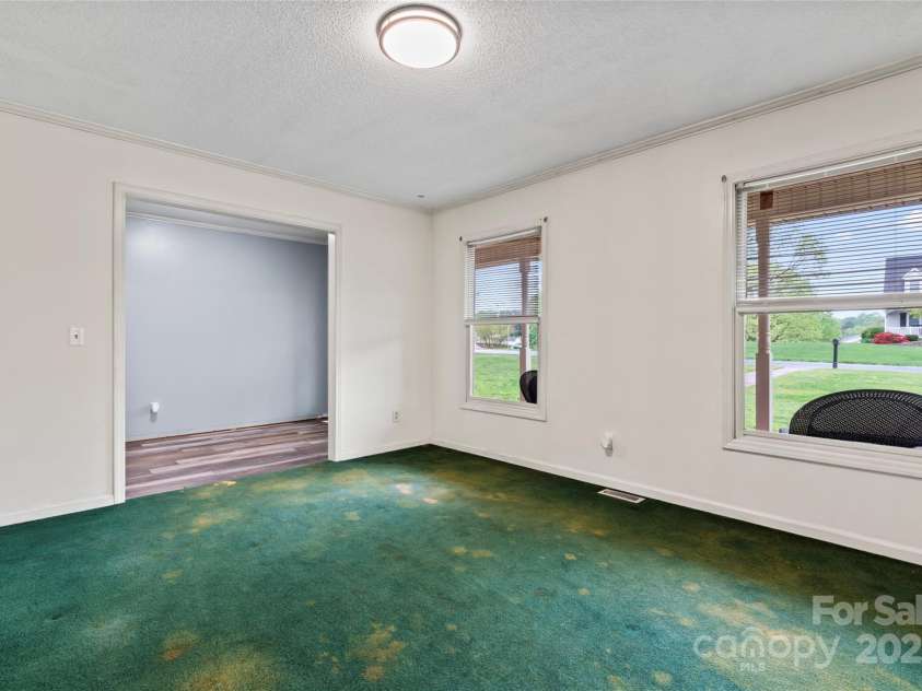 109 Windmill Road, Salisbury, NC 28147.  MLS# CAR4243556, YatesRealty ID 7547. 