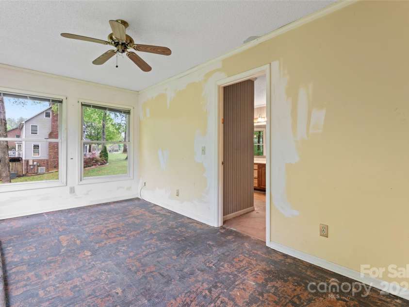 109 Windmill Road, Salisbury, NC 28147.  MLS# CAR4243556, YatesRealty ID 7547. 