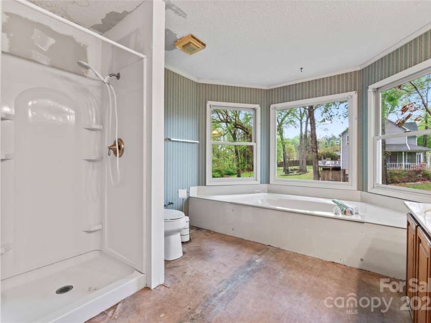109 Windmill Road, Salisbury, NC 28147.  MLS# CAR4243556, YatesRealty ID 7547. 