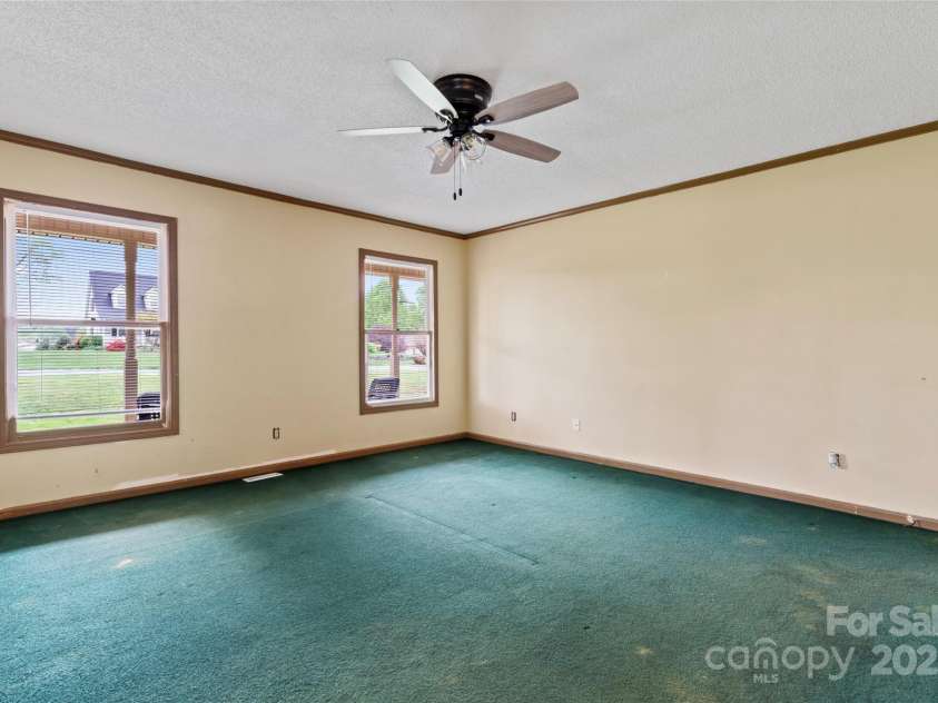 109 Windmill Road, Salisbury, NC 28147.  MLS# CAR4243556, YatesRealty ID 7547. 