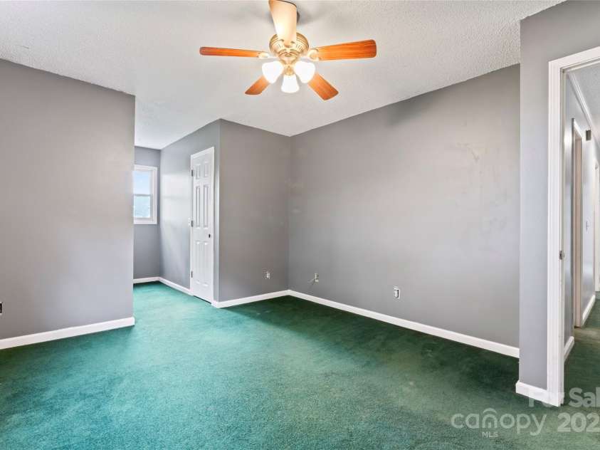 109 Windmill Road, Salisbury, NC 28147.  MLS# CAR4243556, YatesRealty ID 7547. 
