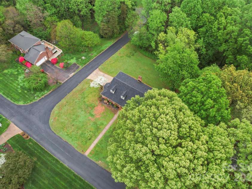 109 Windmill Road, Salisbury, NC 28147.  MLS# CAR4243556, YatesRealty ID 7547. 