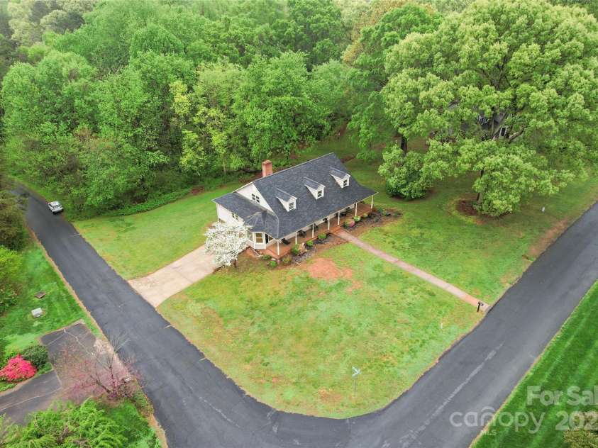 109 Windmill Road, Salisbury, NC 28147.  MLS# CAR4243556, YatesRealty ID 7547. 