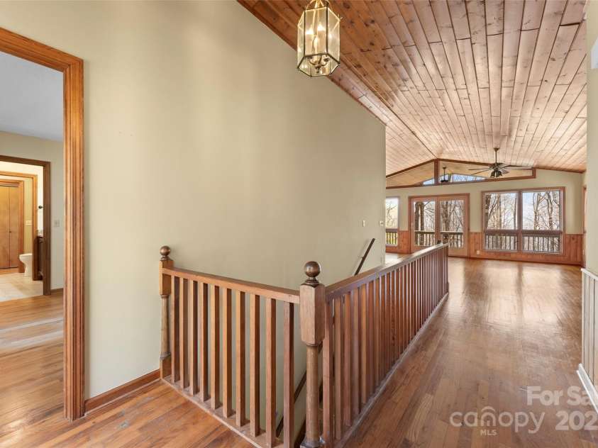 1 Sleepy Hollow Drive, Maggie Valley, NC 28751.  MLS# CAR4244763, YatesRealty ID 7549. 