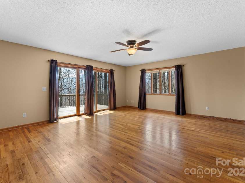 1 Sleepy Hollow Drive, Maggie Valley, NC 28751.  MLS# CAR4244763, YatesRealty ID 7549. 