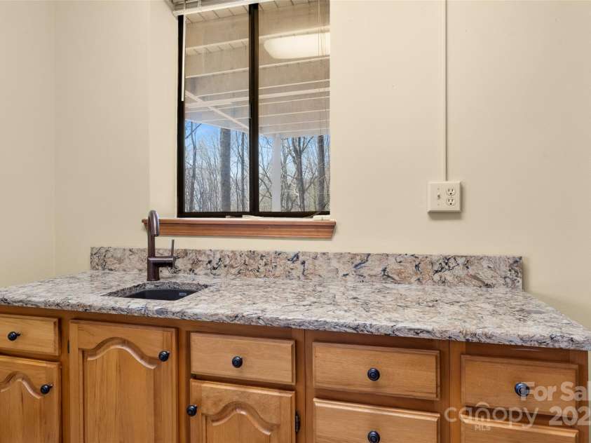 1 Sleepy Hollow Drive, Maggie Valley, NC 28751.  MLS# CAR4244763, YatesRealty ID 7549. 