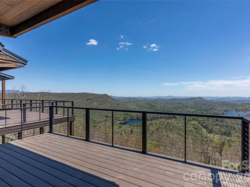 341 Mills Creek Point, Lake Toxaway, NC 28747.  MLS# CAR4286534, YatesRealty ID 755. 