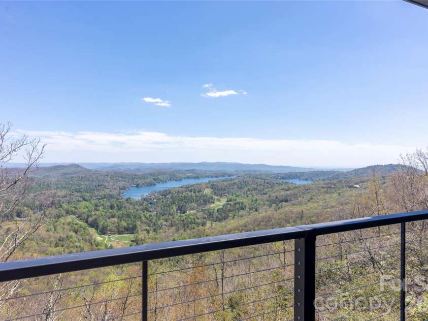 341 Mills Creek Point, Lake Toxaway, NC 28747.  MLS# CAR4286534, YatesRealty ID 755. 