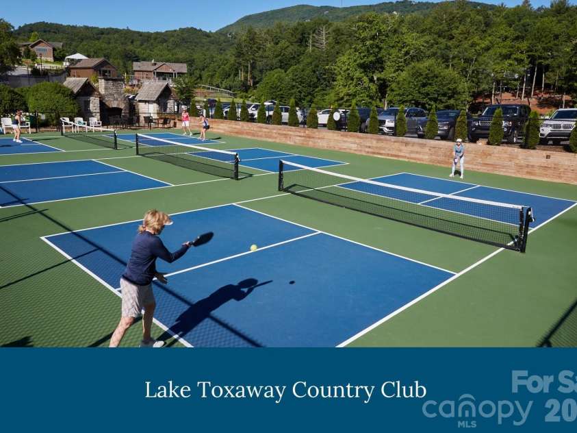 341 Mills Creek Point, Lake Toxaway, NC 28747.  MLS# CAR4286534, YatesRealty ID 755. 