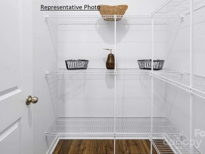 1447 Mammoth Road, Hickory, NC 28602.  MLS# CAR4237569, YatesRealty ID 7550. 