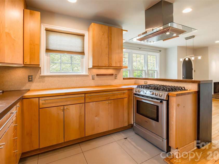 534 Ascot Ridge Road, Rock Hill, SC 29730.  MLS# CAR4362053, YatesRealty ID 7550. 