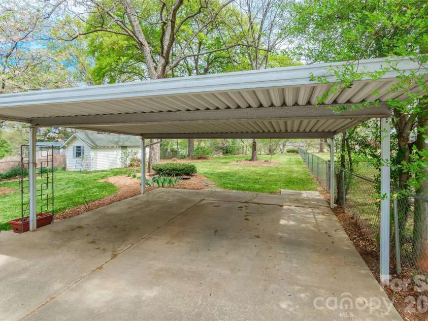 534 Ascot Ridge Road, Rock Hill, SC 29730.  MLS# CAR4362053, YatesRealty ID 7550. 