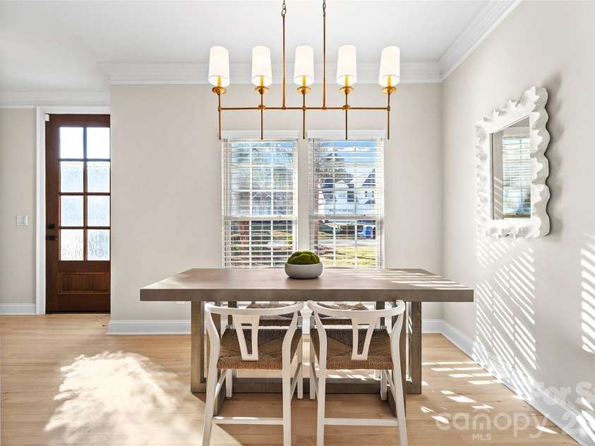 126 Chandeleur Drive, Mooresville, NC 28117.  MLS# CAR4346389, YatesRealty ID 7551. Dining Area