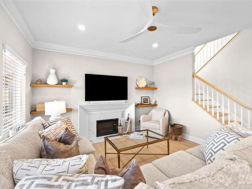 126 Chandeleur Drive, Mooresville, NC 28117.  MLS# CAR4346389, YatesRealty ID 7551. Gas Fireplace