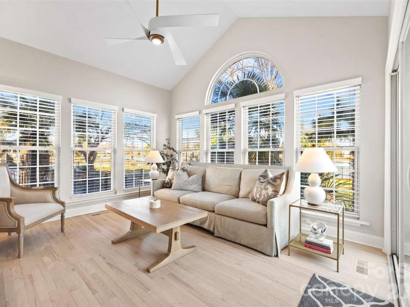 126 Chandeleur Drive, Mooresville, NC 28117.  MLS# CAR4346389, YatesRealty ID 7551. Gorgeous Sunroom with vaulted ceiling
