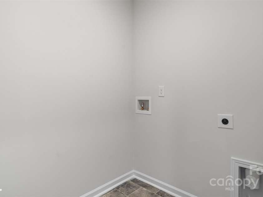 1439 Mammoth Road, Hickory, NC 28602.  MLS# CAR4235177, YatesRealty ID 7551. Representative Photo