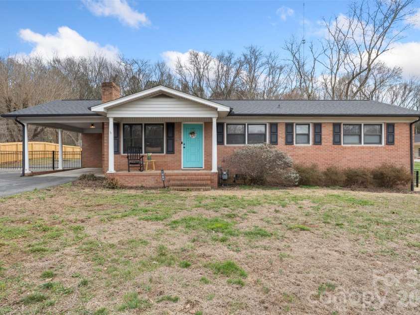 831 Rubens Road, Concord, NC 28027.  MLS# CAR4355812, YatesRealty ID 7551. 