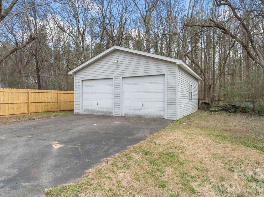 831 Rubens Road, Concord, NC 28027.  MLS# CAR4355812, YatesRealty ID 7551. 