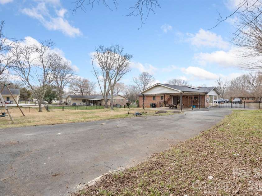 831 Rubens Road, Concord, NC 28027.  MLS# CAR4355812, YatesRealty ID 7551. 