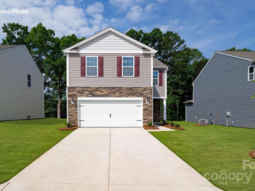 1443 Mammoth Road, Hickory, NC 28602.  MLS# CAR4237565, YatesRealty ID 7552. 