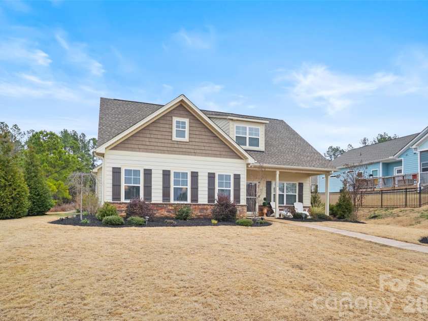 11249 Island VIew Lane, Lancaster, SC 29720.  MLS# CAR4333365, YatesRealty ID 7553. Front view of home