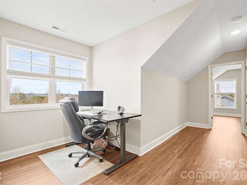 11249 Island VIew Lane, Lancaster, SC 29720.  MLS# CAR4333365, YatesRealty ID 7553. Loft flex space